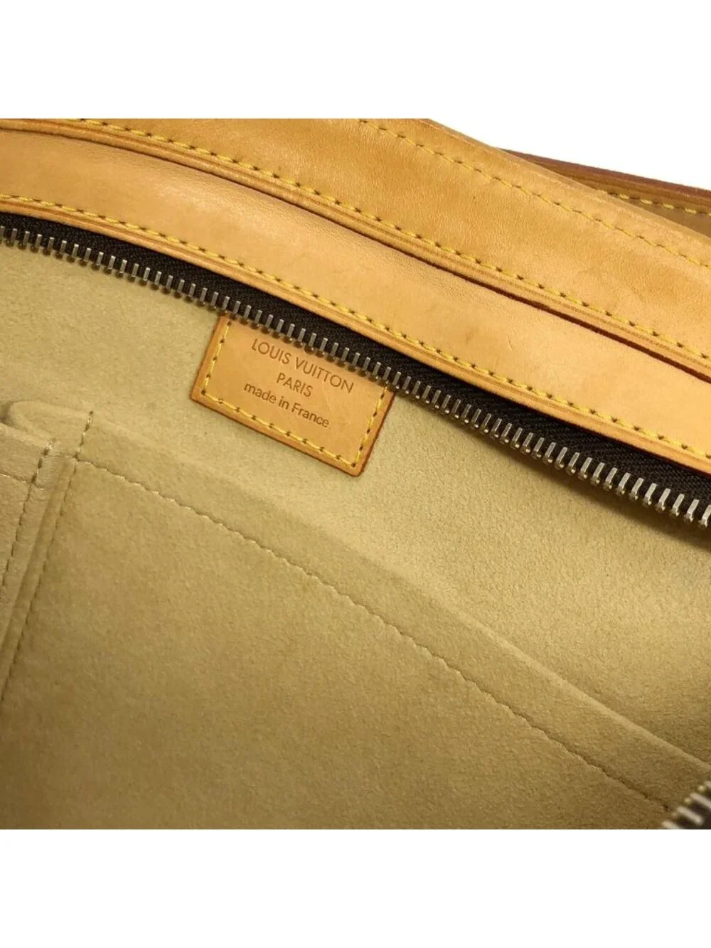 Louis Vuitton Monogram Hudson GM Shoulder